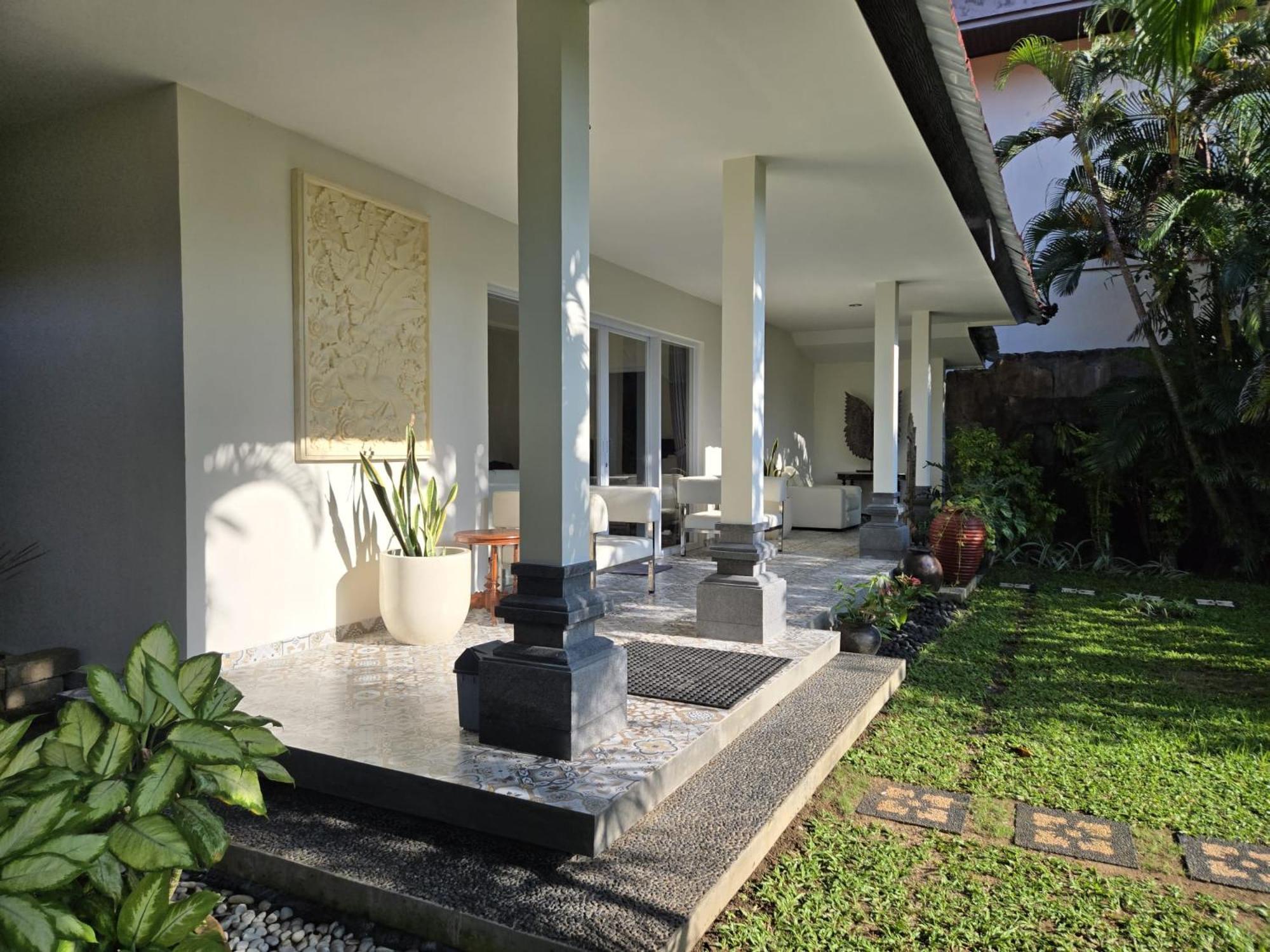 Segara Agung 3*